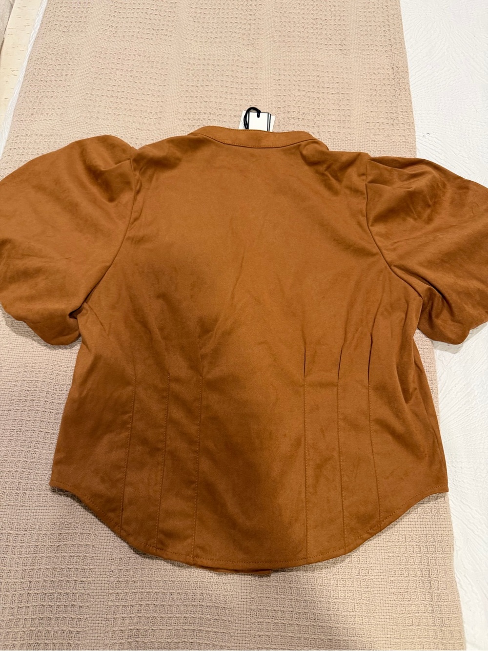 Women’s Short Sleeve Puff Jacket Top in Brown